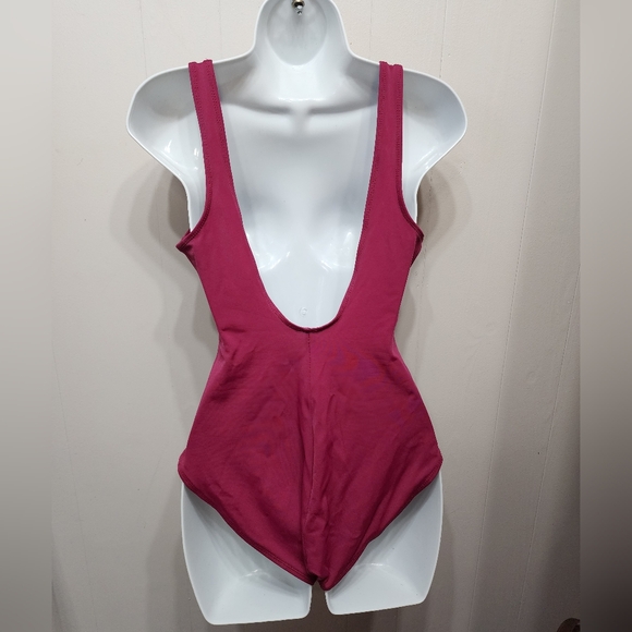 L.L.Bean Swimsuit & Shorts Set Small One Piece Mauve Beach Swim B900 - Picture 4 of 13